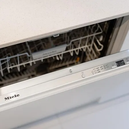 And Ocean Views Sal D'ouro With Parking Appartement *