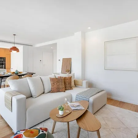 And Ocean Views Sal D'ouro With Parking *