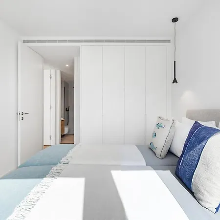 And Ocean Views Sal D'ouro With Parking דירה