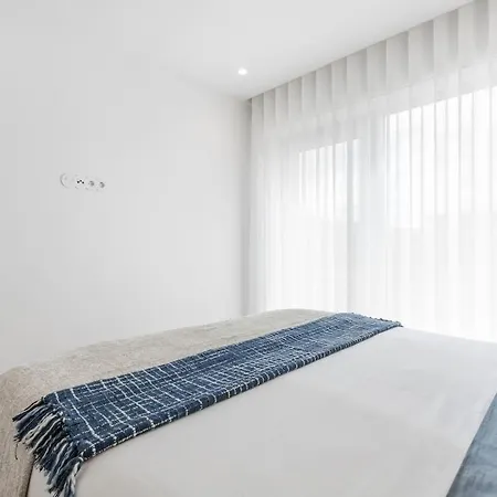 Appartement And Ocean Views Sal D'ouro With Parking *