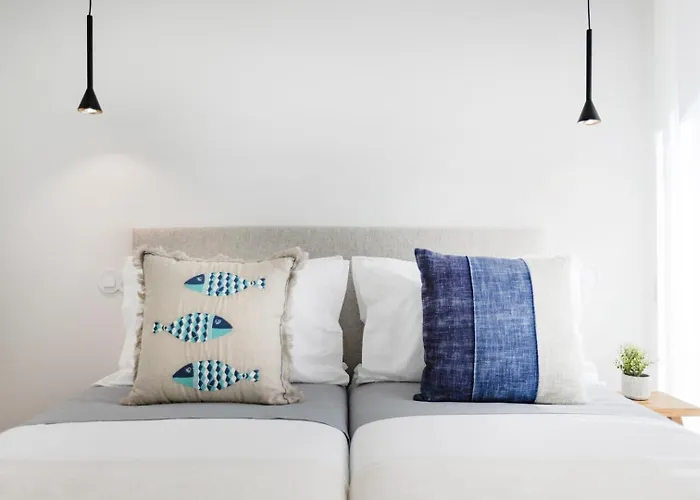 Apartment Sal D'ouro Ocean Views | Gym & Garage